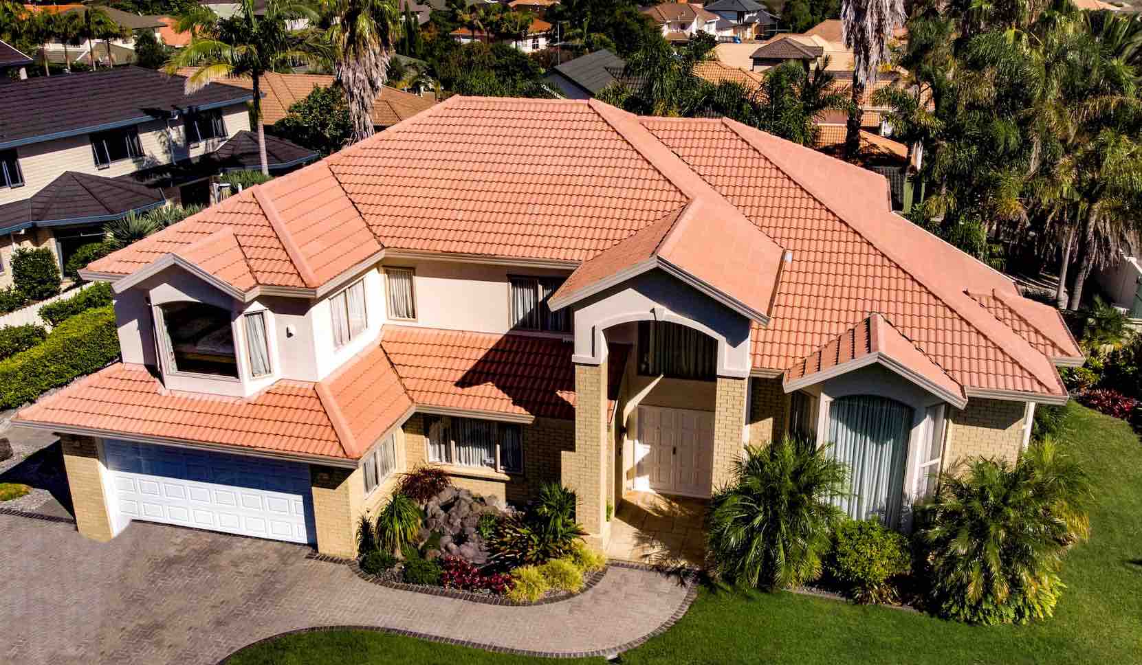 Roof on a New Zealand home prepared to withstand harsh weather conditions